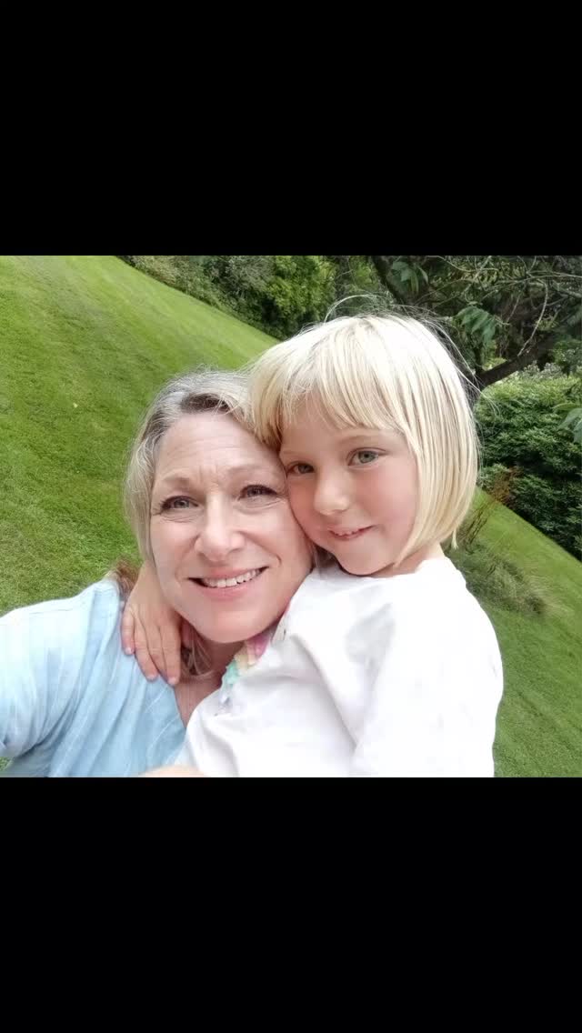 🌟 The last of the pre-school summers!
In just 2 weeks Freya will be starting school! While we're both ready, I'm aware of the tinge of sadness too as this phase comes to an end. Excited too at this new beginning!
What a gorgeous Summer were having in Ireland - it's a proper one! We're going with the flow, enjoying spontaneous playdates in parks or at the beach, staying close to home, making new friends, and growing in confidence.
But I will miss these beautiful days, with my sweet girl, who is growing up so fast. I'm also looking forward to some new horizons myself - possible only with some time and structure.
Ah the paradox of motherhood!
No matter what our age or circumstances, I see that most mothers share the same mixed and often conflicting emotions that come with the job!
What helps me most is connecting with other mums, having a rant if needed, and know that there's no judgement, just empathy. ❤️
#solomotherhood #smbc #solomamabychoice #solomotherbychoice #latestagemotherhood #solomumbychoice #kerrywellbeing