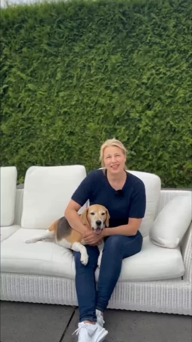 Wir stellen vor: Sandra Höfer-Grosjean - unsere Kandidatin für Ohligs Rathaus 🧡
Sie erklärt, warum Solingen mehr als ein wenig frischen Wind, sondern wirkliche Veränderung braucht.
Sandra macht auf ihrem Account @sandra_hoefer_grosjean den Faktencheck mit unserem Wahlprogramm!
Folgt ihr, um mehr zu erfahren 🟠 wir freuen uns sehr über deine Unterstützung, Sandra!
#sgzukunft #solingen #kommunalwahl2025