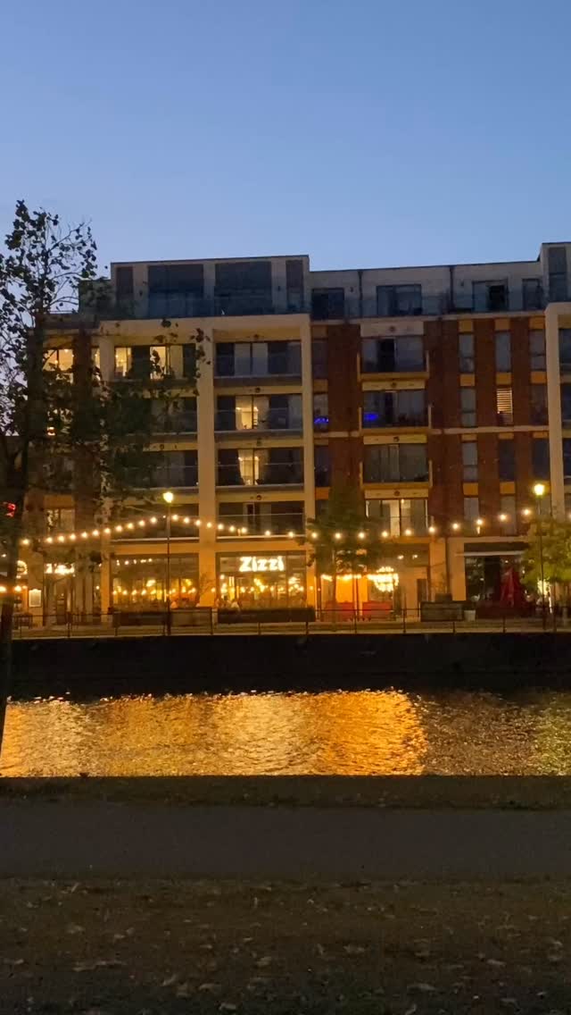 Bedford is beautiful - bring a picnic - or buy take out and sit with friends and enjoy the balmy evenings along the river. 🌅 #bedford #discoverbtown