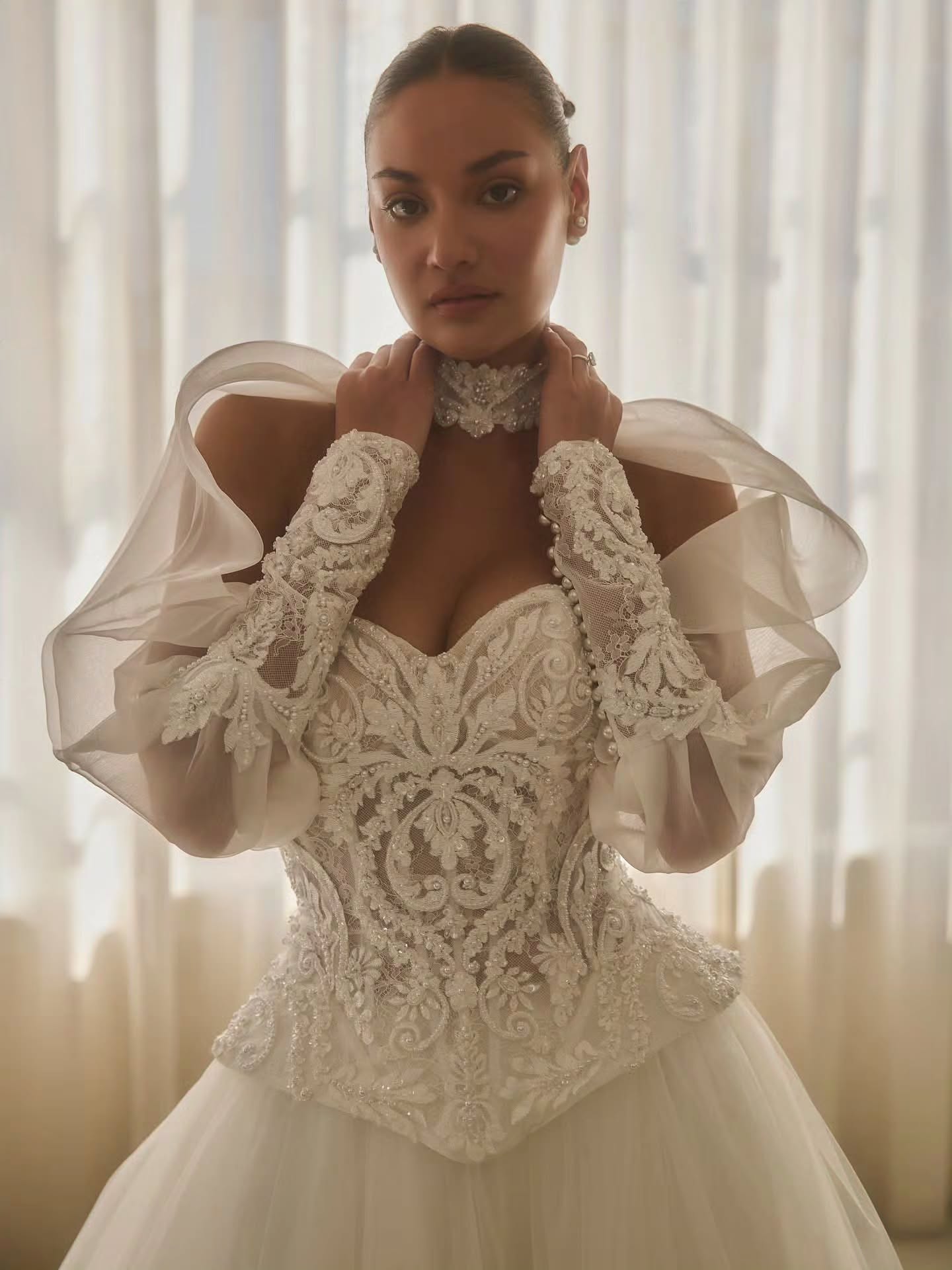 ✨ Sneak peek alert! ✨ The new Lightfall Collection from @casablancabridal is coming...
Make your appointment to view at Harrogate @bridalweekofficial
Follow @belovedbycasablanca and @leblancbridal for more collection reveals…