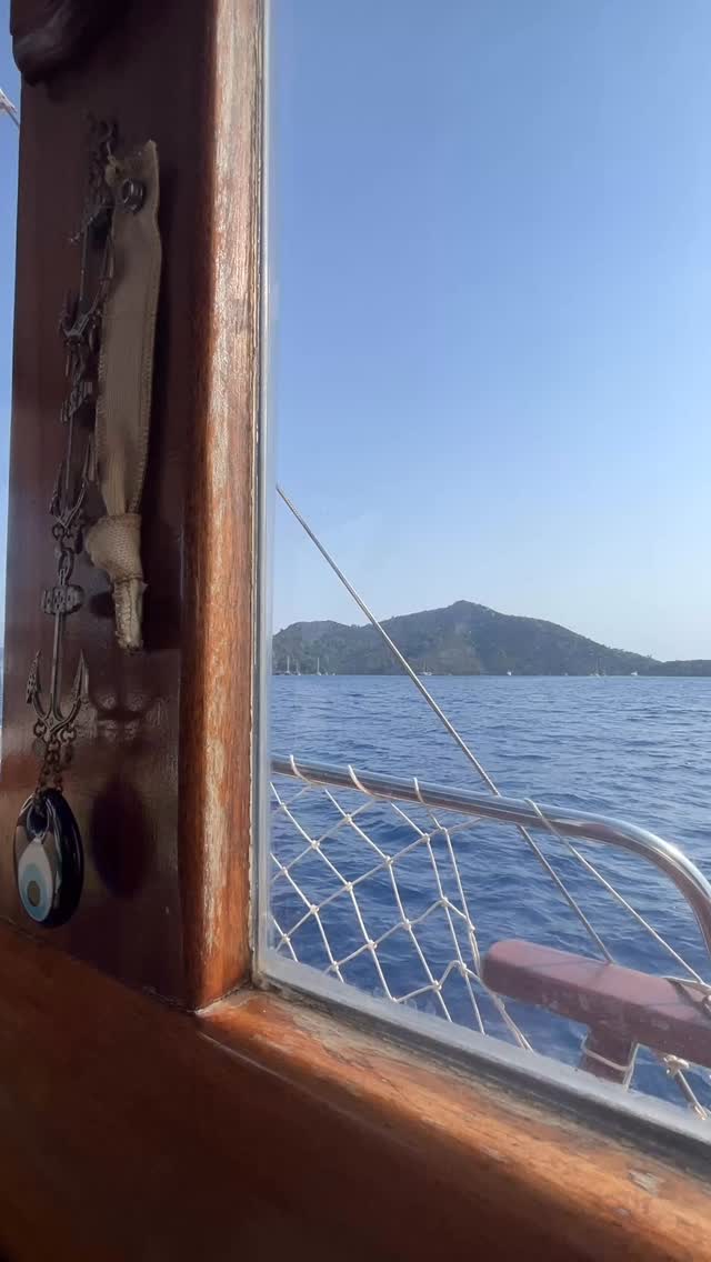 #haftalıkteknekiralama #teknekiralama #boatlife #fethiyetekneturları #boattrip⚓️ #sealife #tekneturu #göcektekneturu #muğla #rentboat