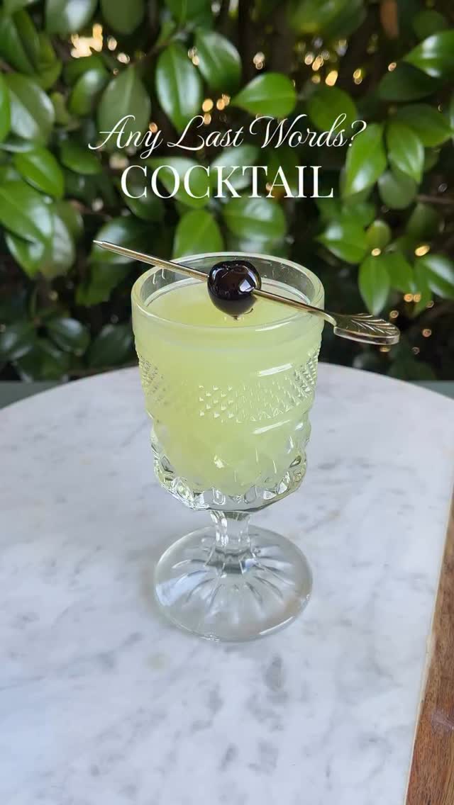 A twist on a classic! @mixitupwithmary went bold with absinthe in a Last Word riff — and of course, finished it with a Luxardo Maraschino cherry 🍒 Equal parts gin, maraschino liqueur, lime juice, and absinthe = equal parts delicious.