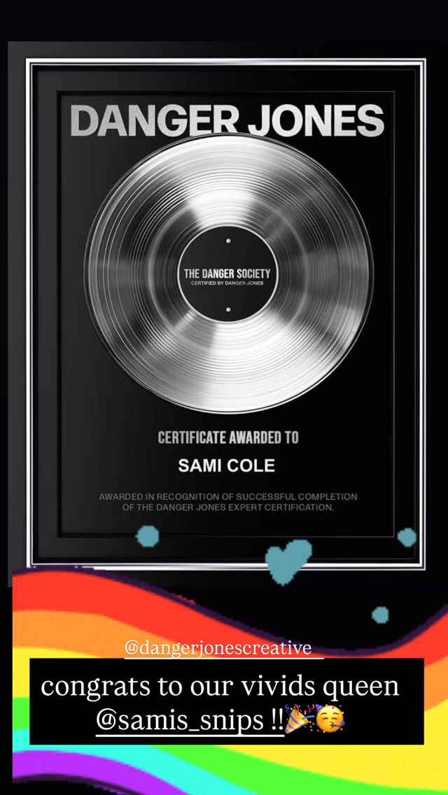 A standing ovation 👏 for our Vivids Queen @samis_snips - she’s now a @dangerjonescreative expert! 🌈🌈🌈🌈🌈