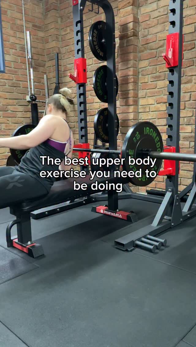 🔥 Current fave that’s becoming a gym staple!
This movement starts from the pins, meaning ALL the focus is on that explosive push upwards.
This movement really hammers home technique & setup:
✅ Shoulder blades locked in
✅ Feet driving into the ground
✅ Glutes squeezed
✅ Core braced
➡️ Then push the bar with intent!
It’s been a game-changer for breaking through my bench plateau and building upper body power 💪🏼
Give it a crack next session and let me know what you think!
