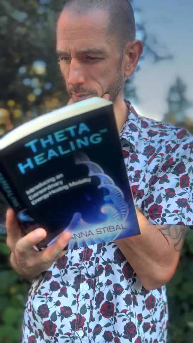 DAONLOAD (Theta Hip Hop) by Dove Mosis
(On All Platforms)
It was in 2006 during my first Theta Healing class that the concept of Theta HipHop was born.
We learned this powerful meta physical technique that involved accessing a Theta brain wave state, shifting belief systems and downloading cellular feelings by asking the other person to ‘Say Yes’ as we witnessed the quantum healing take place. Right away I said to myself “This is Hip Hop” as I had a vision of asking an entire crowd to “say yes” to the healing while holding a mic on stage.
So I started crafting Theta Rap verses and by 2007 when I first met the founder @thetahealingbyvianna I rapped to her in Hawaii the verse that I had written that encapsulated this concept. She loved it and asked me to rap in front of the class and in that moment the Theta Hip Hop movement began. By the next year she helped me get my first cd printed titled “Hip Hopi Theta RAPture”
(The evolution of musical medicine)
The next year in 2009 I found myself in Japan rapping lyrical downloads to a whole crowd saying “Yes” to recieving the healings.
Then in 2012 with my brother @narayanfromzion he helped me craft “Sounds of the 7th Plane” a medicinal Hip Hop album under our group name Hummingbird Thunder. Which is still available on Bandcamp.
These were the pillars to what eventually became
Hip Hop Medicine “Where HipHop & Healing are One” established in 2013.
Theta Healing didn’t only bring healing and knowledge to my life, it woke me up to my sacred purpose and activated my creative gifts in ways I had previously only dreamt of.
I’ve dedicated twenty years of my life to teaching and sharing this phenomenal work with others and I continue to do so because it is truly life changing.
If you have ever wanted to experience Theta Healing for yourself or become a Theta Healer , HipHopMedicine offers trainings a few times a year and we have one coming up this September that you can join. 🧬
~~>
https://www.hiphopmedicine.com/theta-healing
#ThetaHealing #FlowState #HipHopMedicine #ThetaRapper