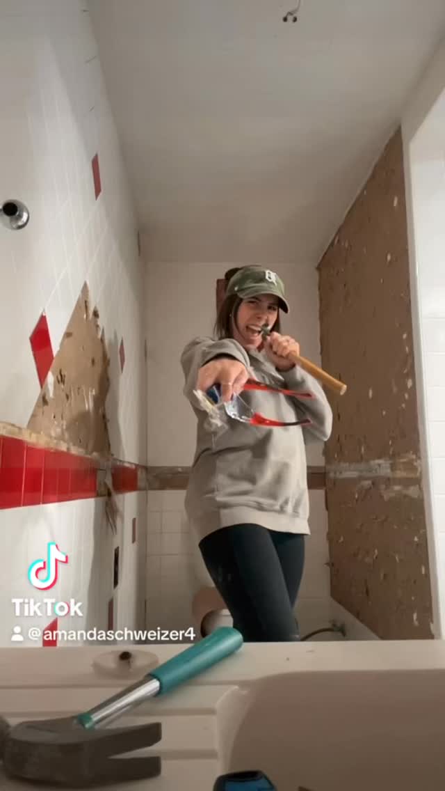 The famous Tiger bathroom! - I never thought the “big boy” bathroom would have turned into what you all say is “the best bathroom selfies” 💕😍 #bathroomremodel #bathroomsofinstagram #batbroomselfie #salonlife