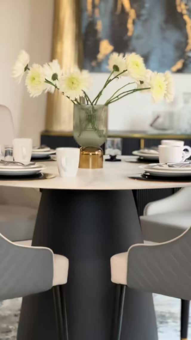 GRATEFUL MOMENT đđžđđž
â¨The greatest gift as a designer isnât a new project, â¨itâs when a client sends a note saying how much theyâre loving their home .
Itâs the little reminders that fuel my passion and confirm why I love what I do .
.
.
.
#InteriorDesign #ClientLove #GratefulHeart #WCAInteriors #lehighvalleypadesigner #LuxuryLiving #DesignWithPurpose