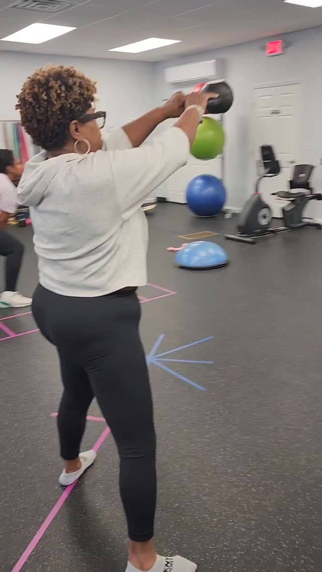 Yes yes ๐๐ฝ NEVER QUIT!! It's ๐ซMAKE IT HAPPEN MONDAY ๐ซ and the #goalchasers are Goalchasing ookkay!! #mondaymotivation The Hustle continues!! #newbeginnings #personaltraining #PrettyBeastModeFitness
Book your FREE FITNESS ASSESSMENT TODAY Www.prettybeastmode.com
Coach Vee 908.531.7387