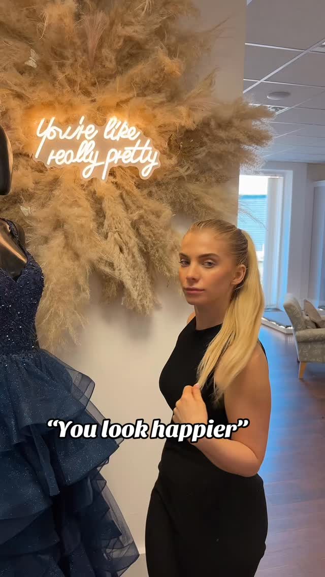 600 reasons to be happy at Little Lolls 😍🤌🏼 #prom #promdress #promdresses #promshop