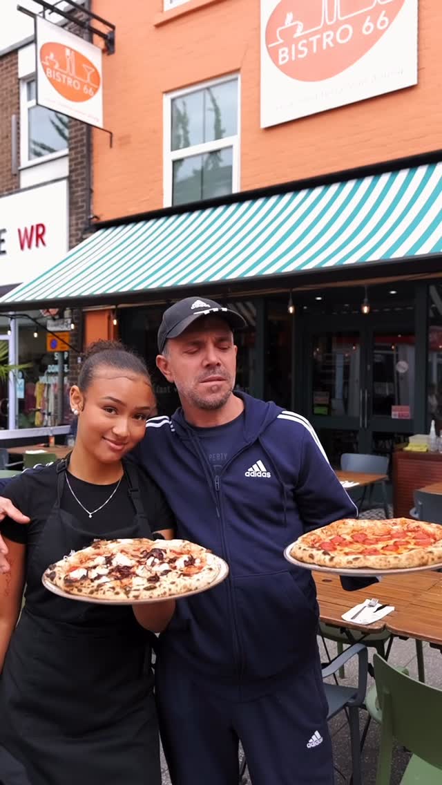 When a customer photobombs a content day ๐
He said it!!๐๐
Homemade Neapolitan pizza
available 7 days a week
from 12pm - 9pm to dine in or collect ๐
#bistro66beeston #nottinghamfood #nottinghamrestaurants #nottinghamrestaurant #italianfood #nottinghampizza #Neapolitanpizza #pizzanottingham #sourdoughpizza