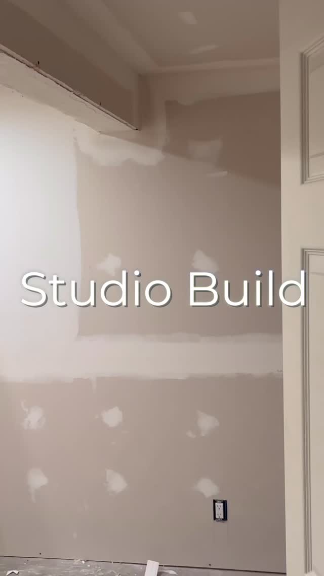 1 month → dream DYI home studio in 60 seconds.
Song: “Dream” Fragmented Night
#diystudio #homestudio #music #building #studiotour #dream #guitar #piano #drums