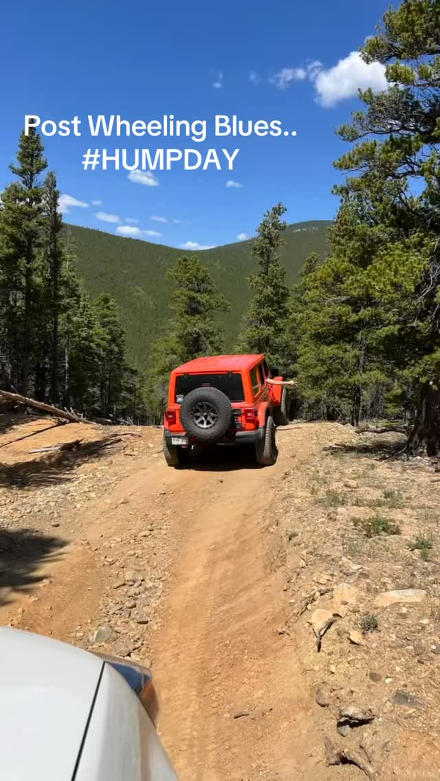 From 4-Low to stop-and-go. That’s Wednesday for you, the weekend is right around that corner!
#HumpDay #5280Offroad #GritIsEarned #ColoradoOffroad #BornAtElevation