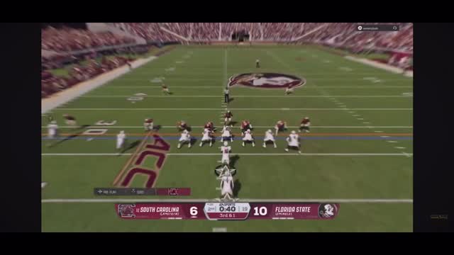 HOW DID HE SCORE 😱 (Via @Blkk.father)
#CFB26 #CFB26offense #cfb26 #collegefootball26b #cfb26bestplay