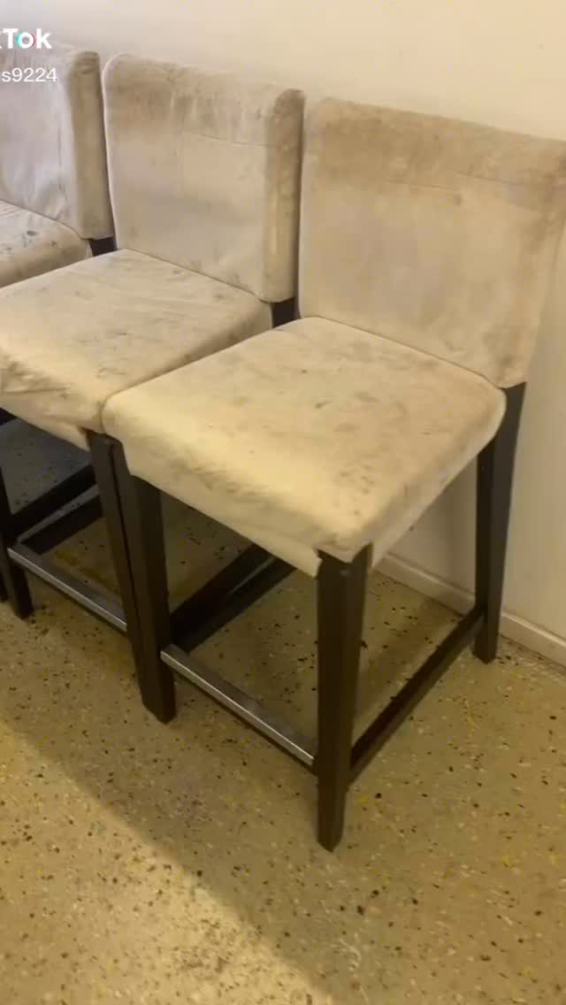 #barstolar #stockholm #js #möbeldesign #möbeltapetsering