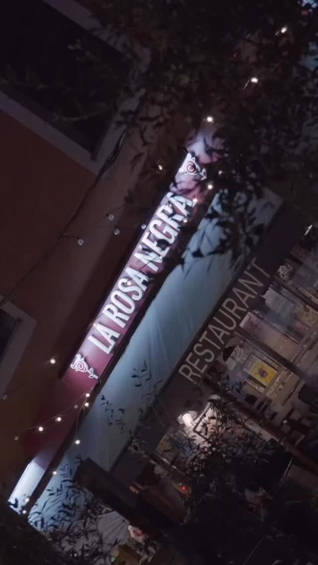 🚨 Alerte Bringue à Toulouse 🚨
Les copains, c’est reparti ! 🍷🔥
Viandes juteuses 🥩, poissons qui claquent 🐟, tapas qui régalent 🍤 et planches des copains XXL 🥖🍷… bref, la team anti-faim est de retour 😎
⚡ Réserve vite ta place 👉 Facebook, Insta ou 📞 05 61 22 19 62
Sinon tu regarderas les stories des autres depuis ton canapé… 🛋️👀
⸻
📌 Hashtags boost
#BringueTime #TeamApéro #ApéroToulouse #SoiréeToulouse #AfterworkToulouse #PlancheApéro #TapasToulouse #ToulouseFood #ToulouseByNight #SortirAToulouse #BarsToulouse #RestaurantsToulouse #FoodPorn #FoodLovers #BonneAdresse #ToulouseMaville #ToulouseCity #Occitanie #SudOuest #NightLifeToulouse #fetetoulouse #Toulouse #ToulouseByNight #ToulouseMaville #ToulouseCity #ToulouseLife #Occitanie #SudOuest #SoiréeToulouse #AfterworkToulouse #SortirAToulouse #BonnesAdressesToulouse #ToulouseFood #ToulouseByNightlife #BarsToulouse #RestaurantsToulouse #TapasToulouse #PlancheApéro #FoodLovers #FoodPorn #FrenchFood #VivreAToulouse #ToulouseTourisme