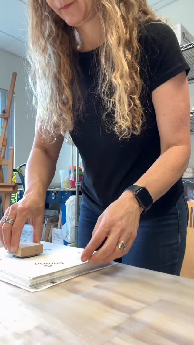 Another fun evening painting!
Thank you for painting with me 🥰
#watercolorartclass #artclass #watercolorclass #watercolor #inpersonclass #makearteveryday