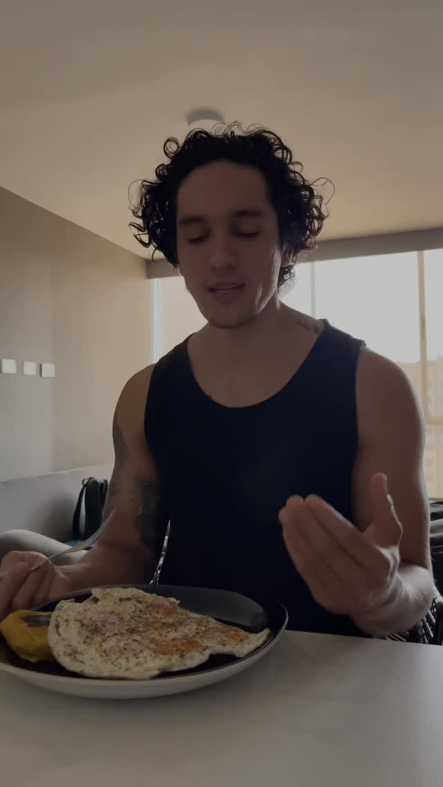 La forma en la que comes puede influir mucho en tu salud intestinal e integral, aplica estas 4 reglas para que practiques una alimentación más consciente 🧠
#fitness #alimentacionconsciente