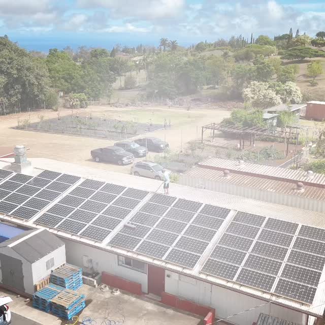We are blessed to clean solar panels in the most beautiful place in the world 🙌🏻. We are obsessed with this bicoastal view from Upcountry. It’s a privilege to serve Maui by providing professional solar panel cleaning to maximize the energy efficiency of your solar panels at your home or at your business. Let us know if you’re ready to make your panels shine ☀️💧
#solarpanelcleaning #mauihomes #mauisolarcleaning #mauibusiness #cleanpanelsmorepower #mauisolar #mauisolarshine