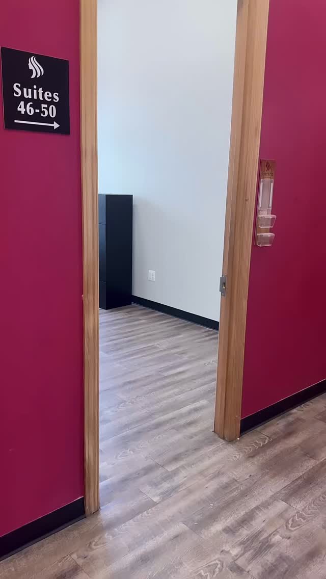 From vision to reality — The Barbertician Beauty & Grooming Co. is officially open! 💈✂️
📅 Now booking appointments
⏰ Thursday – Saturday | 10 AM – 6 PM | Appointment Only
🛍️ Product Pick-Up Available
Order online + schedule pick-up
📦 Thursday – Saturday | 10 AM – 2 PM
Step into a space designed for personalized grooming, self-care, and luxury. It’s a Vibe — taken to the next level!
💻 Book your spot + shop products through the link in bio.
#TheBarbertician #MensGrooming #BeardCare #LuxuryGrooming #SelfCareForMen #customjewelry #facialsforeveryone #newsuitelocation #shelovesbeards #Brandywine #culturalelegance #salontraselectsuitesbrandywine