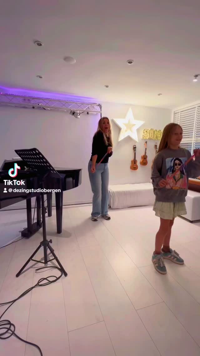 #zangles #dezingstudio #zinin! #zangschoolbergennh