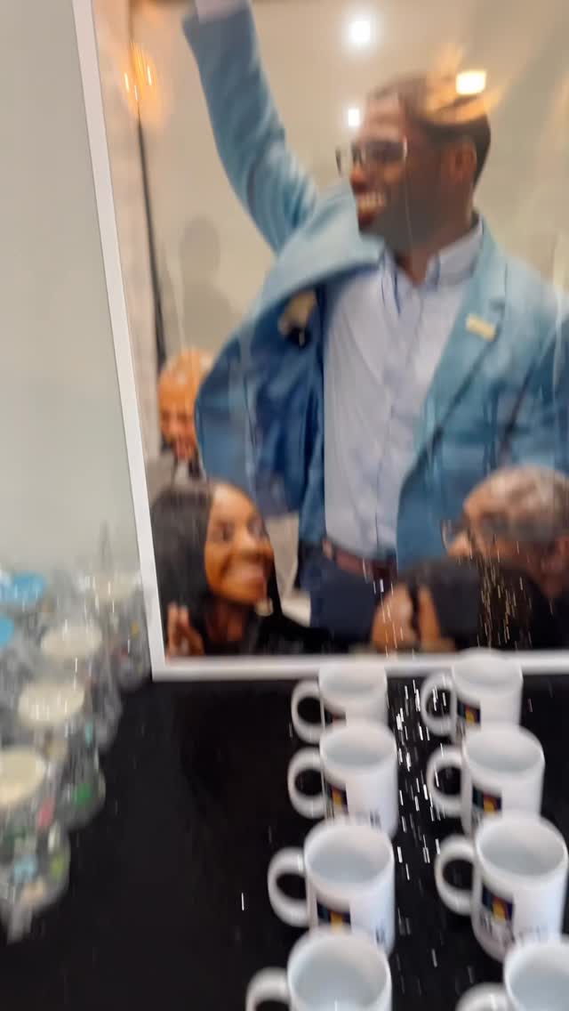 We’re still lit from our ribbon cutting with Kissimmee Main Street 🙌🏽 Downtown Kissimmee is where the people are, and that’s exactly where BECC belongs. We show up. We build. We connect. We serve right where our community is.
The love in the room was real. Members, partners, and friends packed the space as we launched our Downtown Collective Networking Group. And we’re not stopping. Poinciana, you’re next.
This is how we rise. This is how we move. Stay tuned. Stay connected