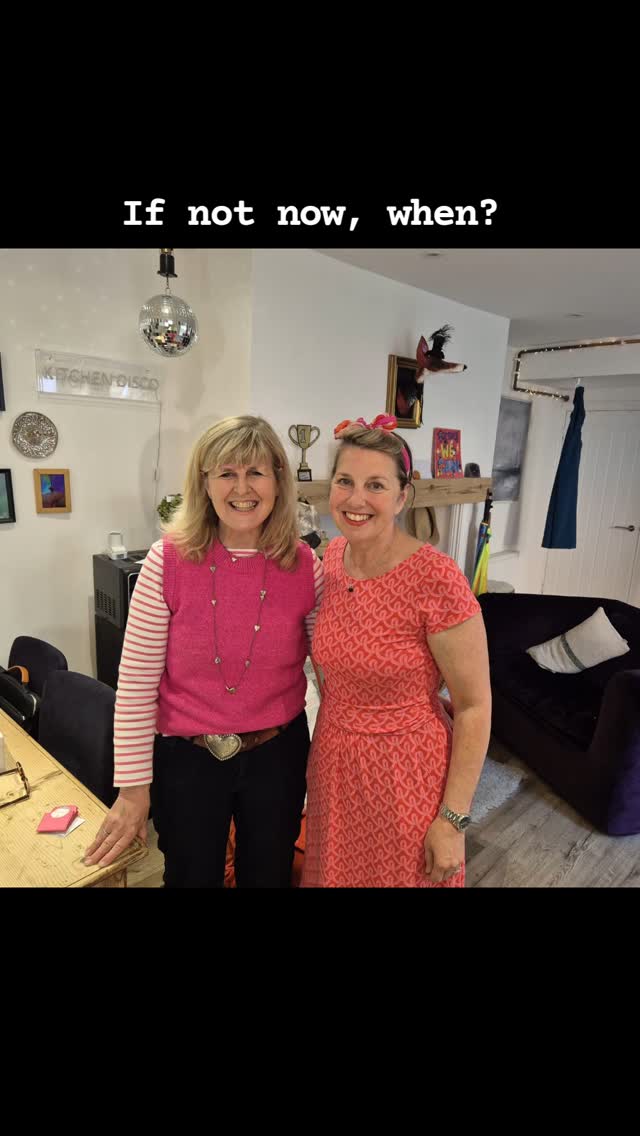 I have followed Jo's #SUP experiences and @2minutehq litter picking for several years now, on Instagram and have always been inspired by her. Follow her at @jomoseley
She is the most amazing woman. Her journey has included becoming an author and her latest adventure… involves becoming rower of some note! Rowing from #yorkshire to #denmark🇩🇰 for charity.
Please follow her progress via @saltyseasisterswhitby
I'd love to introduce her to
@leaderswithpurposeuk @mjreaney
@tedxteesside @clairepreston68 @salty_lamb_photography @assistwomensnetwork
To finally meet Jo in person has been brilliant. I hope it'll be the first of many get togethers.