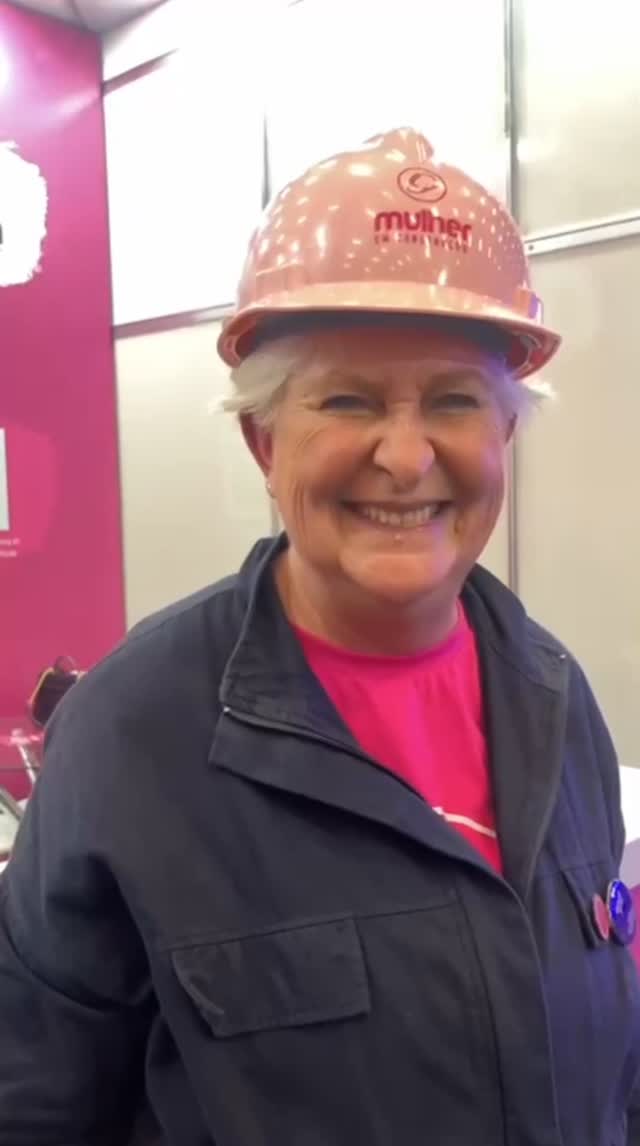 Estamos participando da 16ª Concrete Show, em São Paulo!
Nosso stand está localizado no Pavilhão 1, Stand C122, e nossa equipe está aqui das 13h às 20h. O evento ocorre até quinta-feira, 21$2 agosro. Quer saber das novidades na área da construção civil e conhecer nosso nosso trabalho? Te esperamos na feira!
Vem visitar a gente e conhecer de perto o que estamos construindo juntas ao longo desses 19 anos!
#IMECNaConstrusul #InstitutoMulherEmConstrução #ConcreteShow #ConstruçãoCivil #IMEC #ConstruçãoCivil #MulhereNaConstruçãoCivil #ConcreteShow2025