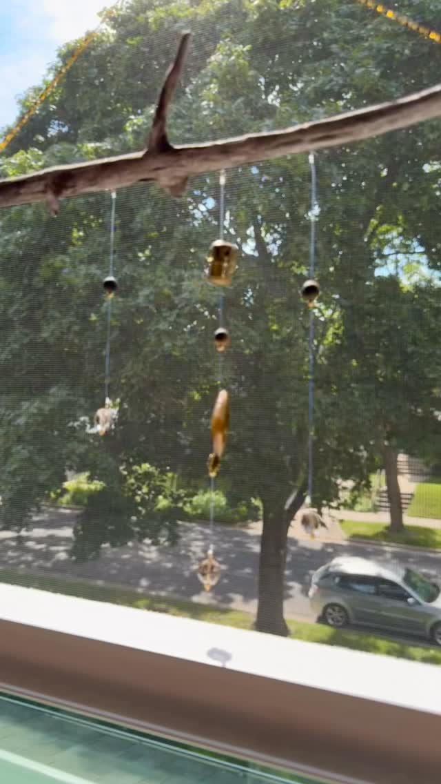 More home jewelry available! A grounding and protective Tiger’s eye and smoky quartz suncatcher. A beautiful way to bring crystals into your home. Come check it out tomorrow at the Boulevard Bash. Details in our stories.