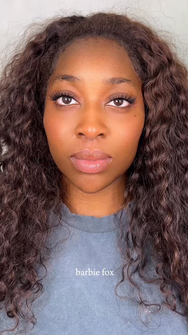 itโs been a VERY long time since I posted guys, I do apologise ๐ซฃ I was even asked if I still do lashesโฆ I promise Iโm still working and Iโve been so busy and booked so thank you so everyone who has still been booking in with me despite my poor poor effort in postings ๐ซถ๐ฝ๐ซถ๐ฝ๐ซถ๐ฝ
so this set is soooo unique and it was inspired by @natasha.lashesxpmu who absolutely slays these sets she designed and created!!! it was my first ever go at the โbarbie foxโ and Iโm sooooo obsessed how they came out!! my client absolutely loved the finished look and they were perfect for her birthday! we even added some cut half bottom lashes ๐ฅฐ
these are created using the manhua/Chinese technique and mapping with M curl lashes and mixed with multi layer LC curl - looooove love love!
DM to book for September ๐ค
๐ฌ๐๐ฃ๐ฉ๐๐ฃ๐ ๐ฉ๐ค ๐ก๐๐๐ง๐ฃ ๐ฉ๐๐๐จ ๐จ๐ฉ๐ฎ๐ก๐? DM for masterclasses and Iโll teach you the advanced technique to re create unique styles like this cute barbie set
#manchesterlashes #manchesterlashtech #lashesmanchester #manchesterbeauty #lashesmanchester #manhua #manhualashes #barbiefox #medusalashes