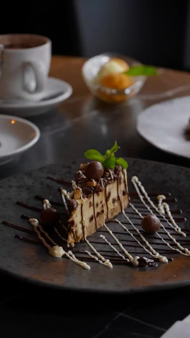 FREE starter or dessert with any main meal every Friday! 😊
*only ribs not included*
-
-
-
#knutsford #bbq #manchester #foodie #food #restaurant #smokehouseandcellar #knutsfordfoodies #cheshire #cheshirerestaurant #chehsirefood