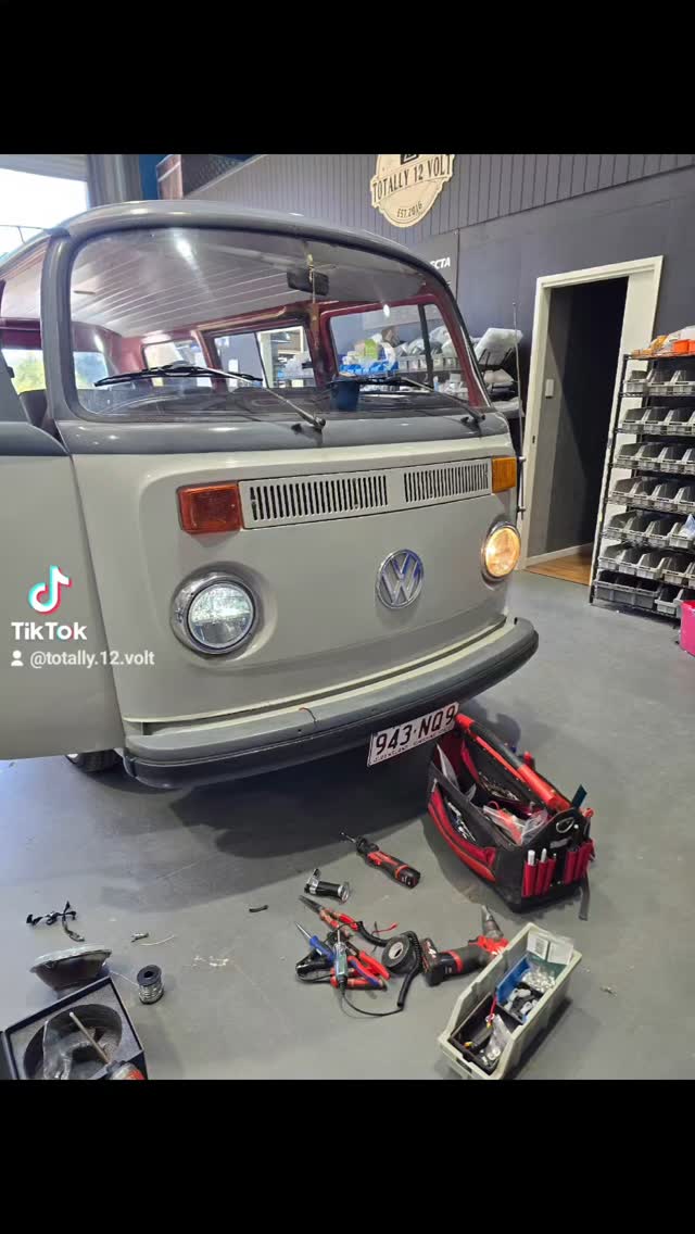 STEDI headlight upgrade for this VW Combi.
@stedi_lighting #volskwagen #combi #ledheadlights #classiccars #autoelctriciansunshinecoast