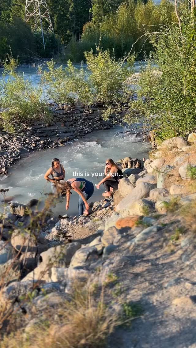 ✨ THIS FRIDAY ✨ The Women’s Moto + Wellness Summit begins in Squamish! 3 days of workshops, live music, wellness sessions, community + connection. No moto required.
Tickets are almost gone - grab yours today before the gates open! (link in bio)