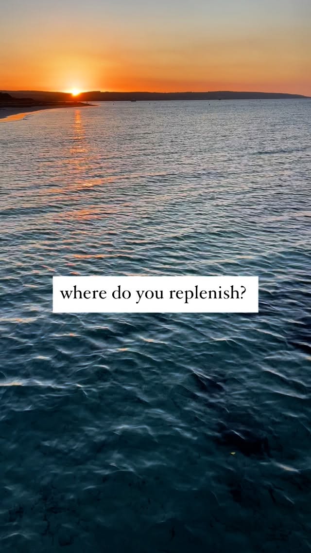 Where do you replenish?
Our beautiful south west fills my cup every time.
♡ ♡ ♡
⠀⠀⠀⠀⠀⠀⠀⠀⠀
#discoverwa #australiassouthwest #dunsboroughlife #mrros #dunsboroughartist