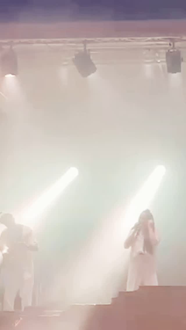 #dinnerinwhite
.
.
🪩
#picknick #konzert #livemusic #partyband #eventband #weddingband #nightunes #band2025 #live #music
.
.
Drums: @silasbenz
Bass: @mathieu_schmitt_basslord
Guitar: @tim.dittenhauser
Keys: @piano.tim
Vocals: @kim.schutzius