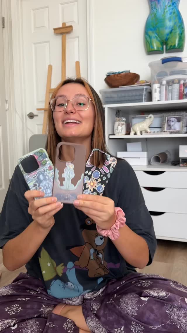 eeek i was way excited for this package 📦 @pelacase has been my favorite for eco-friendly, durable protection for my phone and i love it even more now having used their customization feature to get my art printed on my cases! it’s like having a mini traveling gallery and it brings me lots of joy!! thank you #PelaCase