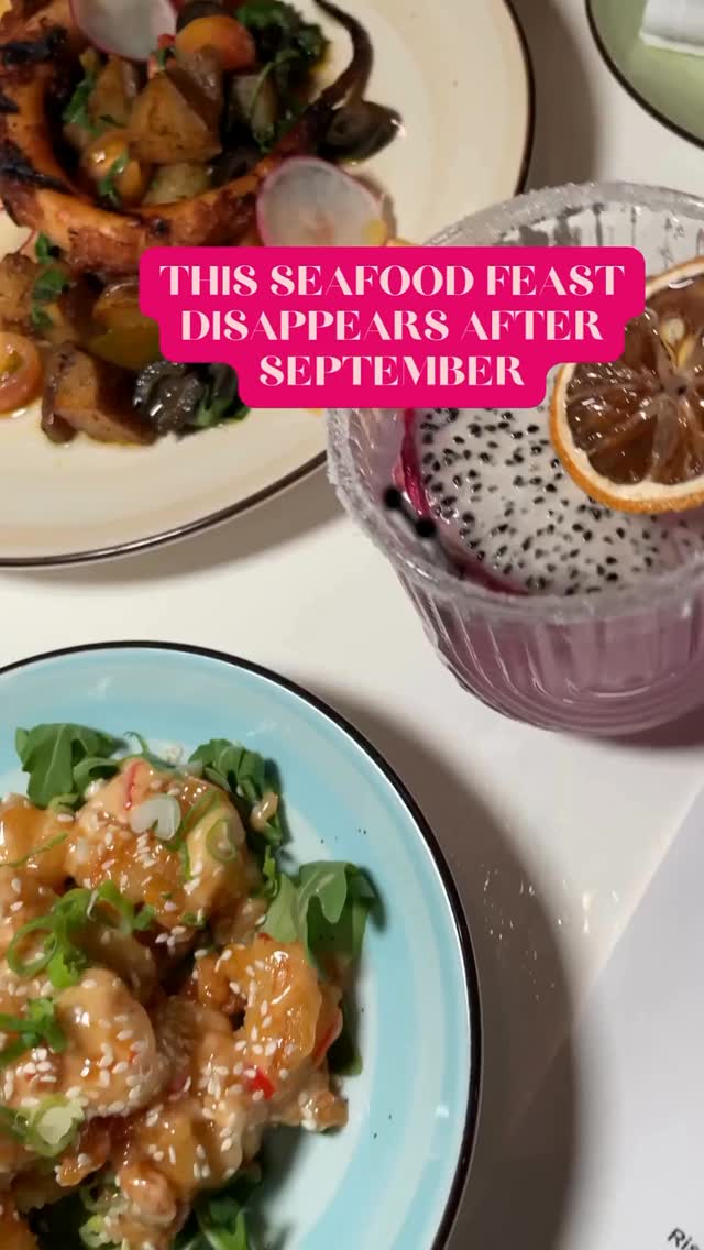 This is NOT your average $39 dinner…
✅ Appetizers like charred octopus + crispy shrimp
✅ Entrées like crusted grouper, Mediterranean shrimp + steak filet
✅ Desserts like chocolate cake + key lime pie
All included in the @sizzledining 3-course menu at @freshcatchinland in Estero.
📅 Available September only. Foodies, don’t miss it!
Thank you so much to chef @tyler for going through the menu with us and explaining in detail how each meal is made and locally sourced for the best fresh experience.
#EsteroFlorida #SeafoodDining #SizzleDining #SouthwestFlorida #dinewithpurpose