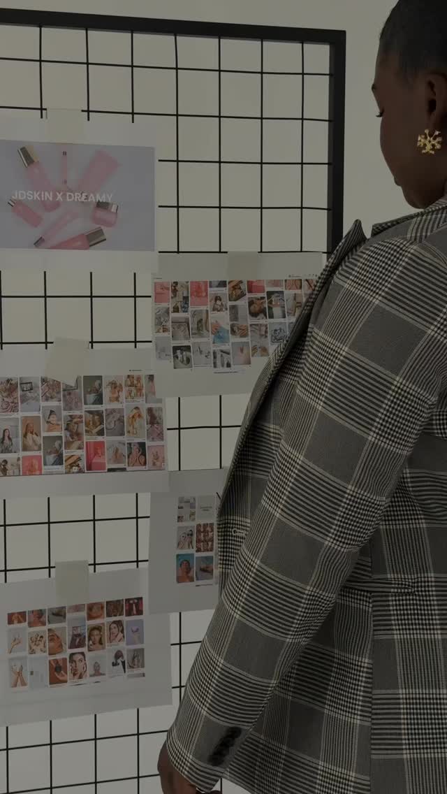 Meet Our CEO ✨
Want to know the heart behind Jdbeauteé? 💕 Our founder and CEO, JD, began this journey with a simple passion for beauty and self-care that quickly grew into a bold vision. What started as selling handmade glosses has blossomed into a complete beauty brand — now featuring JD Skin, our signature skincare line made to nourish, restore, and empower every babe’s glow from the inside out. 🌸✨
Her story is one of resilience, faith, and chasing big dreams — even when it meant starting small and building from scratch. Through every step, JD has poured her creativity and dedication into transforming Jdbeauteé into something bigger, bolder, and more intentional. And while the brand has already grown from lip glosses to a full range of skincare and cosmetics, she’s just getting started. 💌🫧
Jdbeauteé isn’t just a brand; it’s a community built on self-love, creativity, and the belief that beauty truly knows no bounds. This is only the beginning of a journey to redefine beauty — one product, one story, and one glowing face at a time. ✨
Link in bio to shop our products 💖
#jdbeautee #explorepage #explore #lipglossmixingvideos #lipglossforsale #lipglossforsale #lipglossmixing #lipglosspopping #lipglossmaking #lipglosses #blushes #highlighters #skincarelove #koreanskincareroutine #skincarejunkies #skincaretipsandtricks #skincarebusiness #skincareforwomen #kbeautyskincare #skıncareroutine