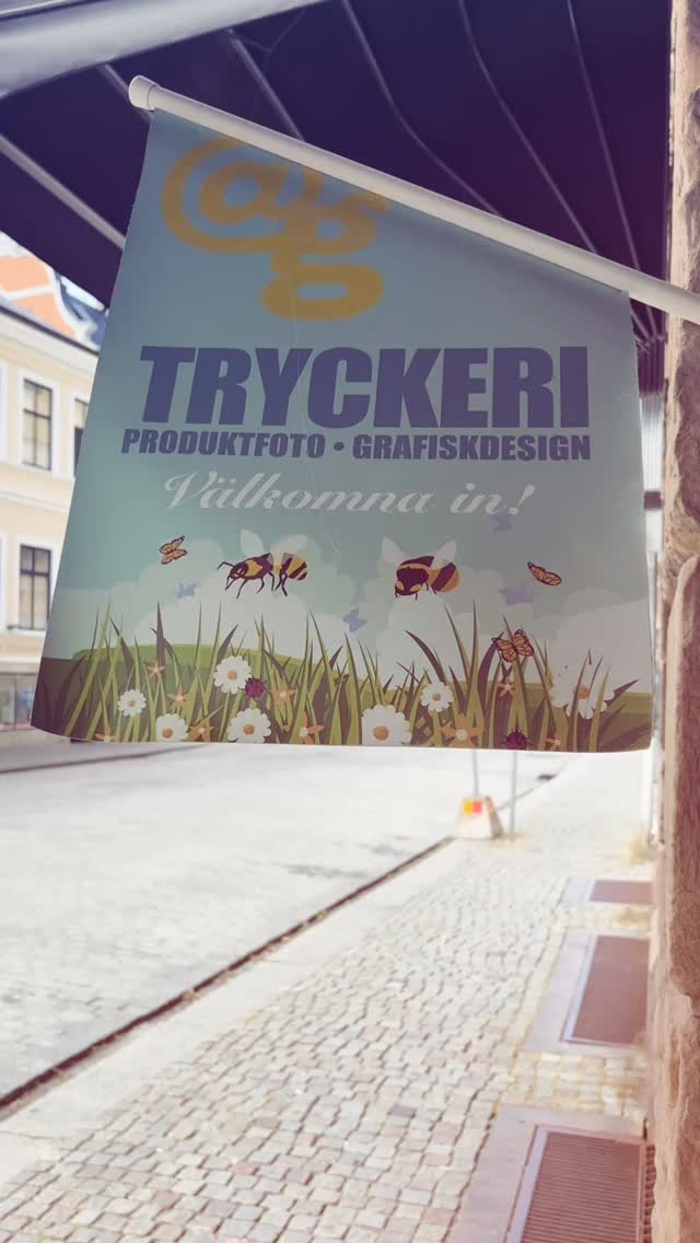 Tjoohooo! Då var det måndag igen 😂 Vad bjuder veckan på? #allatrycksaker