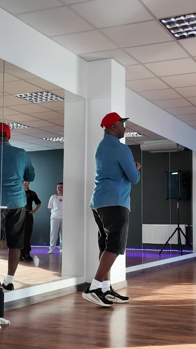 HipHop with @jenewalker recap ๐ชฉ
This was truly a party ๐ชฉโค๏ธโ๐ฅ Thank you Jeneโ for bringing your passion and decades of skill and knowledge to our studio ๐ More to come soon ๐คฉ
#hiphop #tants #oldschoolhiphop