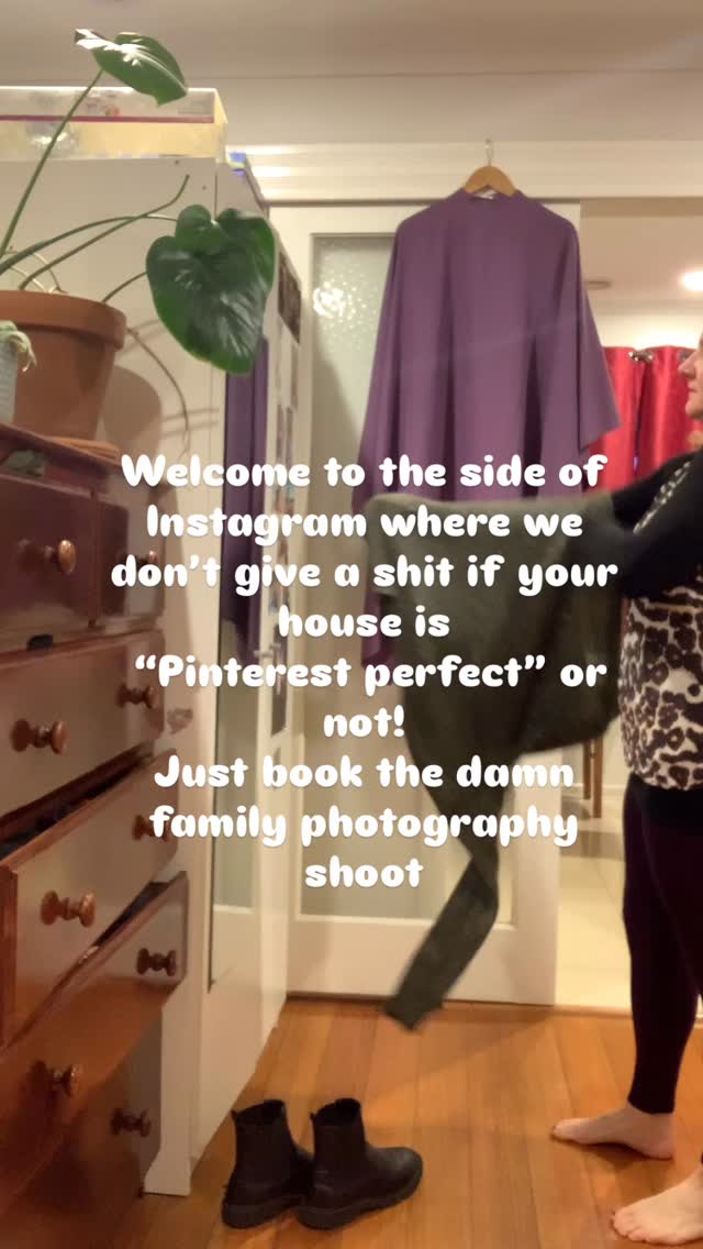 No one gives a 💩 if your house looks clean or dirty when you have a photographer come to your house. Often times, when booking a shoot, Mums go crazy cleaning the house *for* the shoot. I’m hear to you that you don’t need to. There is no right or wrong to show up for documentary family photography. The important thing to remember is you’re documenting the love.
DM in to enquire about a short family shoot and I’ll send you some info on how it works.
