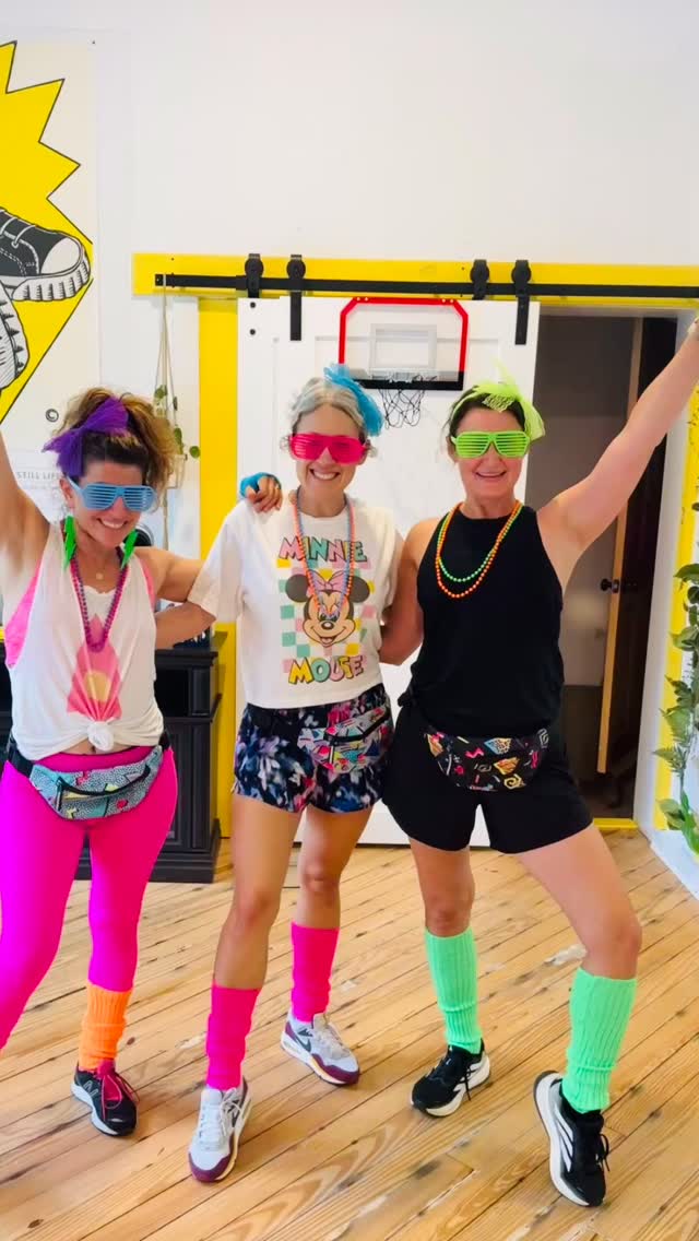 How about an 80s themed birthday party (or whatever glorious decade you deem fit) for you and your friends? Complete with 80s music, the Breakfast Club playing, and goodie bag fannie packs with all the essential 80s...accoutrement, just like when you were a kid. And a drop of "Protein Prosecco" afterward. (Contains zero protein 🤪) I think the only thing I forgot was blue eyeshadow. Plan a party today and have an awesome birthday back in time at the Studio. Happy Birthday @lillie_dudley and her amazing friends @liz_sinar and Jordana 🤩🎉🎂🏋️
#catskills #80s #workout #party #birthday #themedparty #exercise #gym #birthdayparty #birthdayworkout #friends #visitmargaretville #greatwesterncatskills #breakfastclub #neon #janefonda