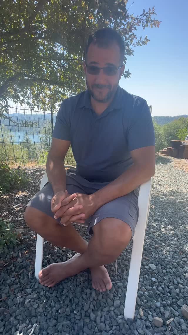 We rush through life chasing what’s next…
But real growth happens when we slow down and sit with what’s here. What wisdom might rise if you stopped running and gave yourself space to feel?🌸 If you gave yourself one sacred pause today, what truth might you finally hear?This is why I created MeTime Retreat,because your soul deserves that pause.#
#SlowDownToGrow
#SacredPause
#StillnessSpeaks
#MindfulLiving
#BreatheAndHeal