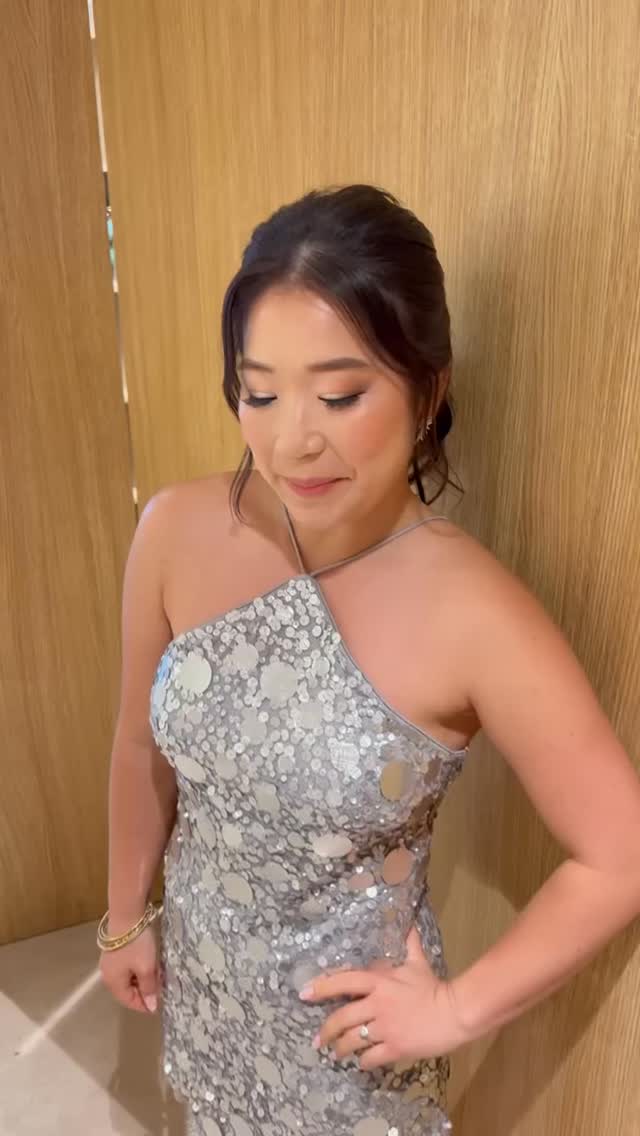 Gorgeous Flora for her welcome party
Soft natural looking glam + modern wavy pony
MUAH @bysandymendez
WP @paulina_cruz_wp
PH & Video @iheart.studio @seyerdann
Florals & Rentals @velveteventsdesign @barbarellaeventrentals
DJ @dj_oliverr
Sparkles @pyrocaribe
Venue @finestplayamujeres
Bride @shotswithflora
#glowymakeuplook #modernponytail #bridalponytail #finestplayamujeres #cancunweddings #cancunmakeup #tulumwedding #tulummakeup #playadelcarmenweddings #puntavenadowedding #bluevenadoweddings #islamujereswedding #rivieramayawedding