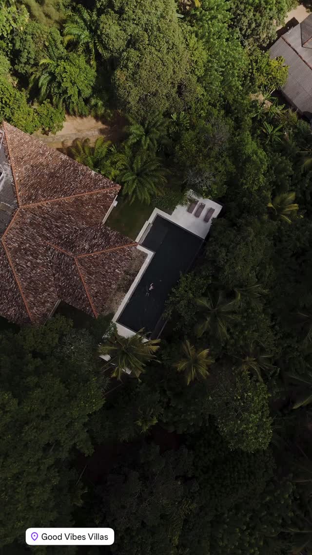 Not just a stay… an experience 🌴 📸Photo credit @charlieashman_ #srilankahotels #boutiquehotel #srilankatravels #visitsrilanka #JungleEscape #BoutiqueRetreat #hiddenparadise #SriLankaSouth #NatureStay #EcoChic #TropicalVibes #jungleretreat #SriLankaNature #JungleRetreat #EcoStay #SriLankaTravel #jungleescape #tropicalretreat #ecotravel #southsrilanka