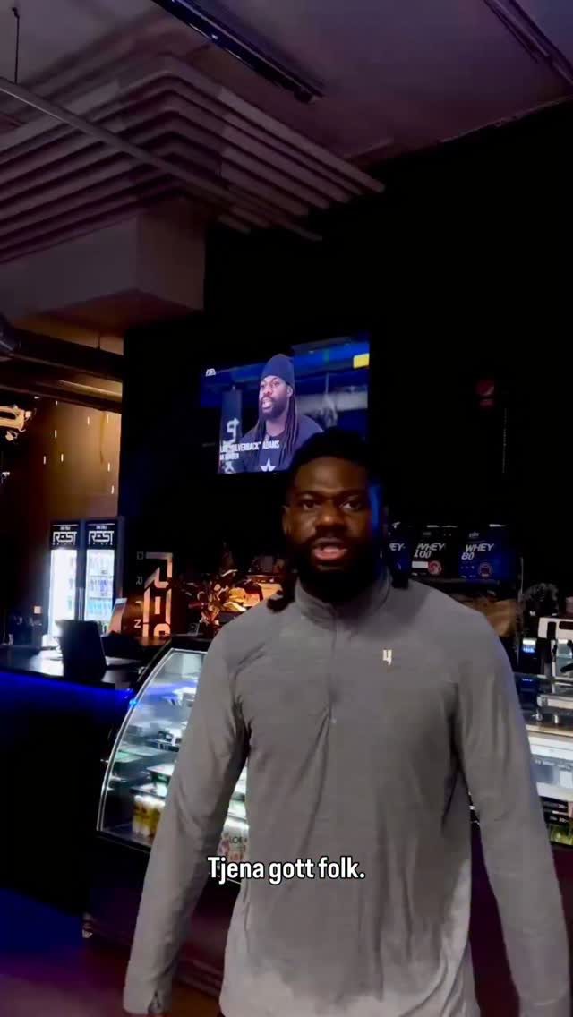 🎉 Imorgon är det äntligen dags – Öppet Hus hos Allstars!
Kom förbi, säg hej till Najib och träffa hela gänget. Det blir en dag fylld med gemenskap, energi och massor av härlig stämning.
Varmt välkommen till Allstars-familjen! 💙