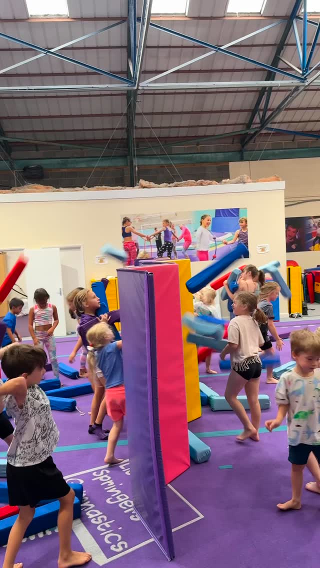 What a summer!☀️🤸♀️
This summer we ran 40 camp days across our two venues!
Including lots of gymnastics, discos, routine making, colouring, plus lots of games and races 💜 We hope everyone had the best time!
Our October Camps will be released soon – keep an eye on your emails for more info 👀📧
#littlespringersgymnastics #syston #leicestershire #gymnastics #recreationalgymnastics #leicester #meltonmowbray #gymnasticsforall #melton