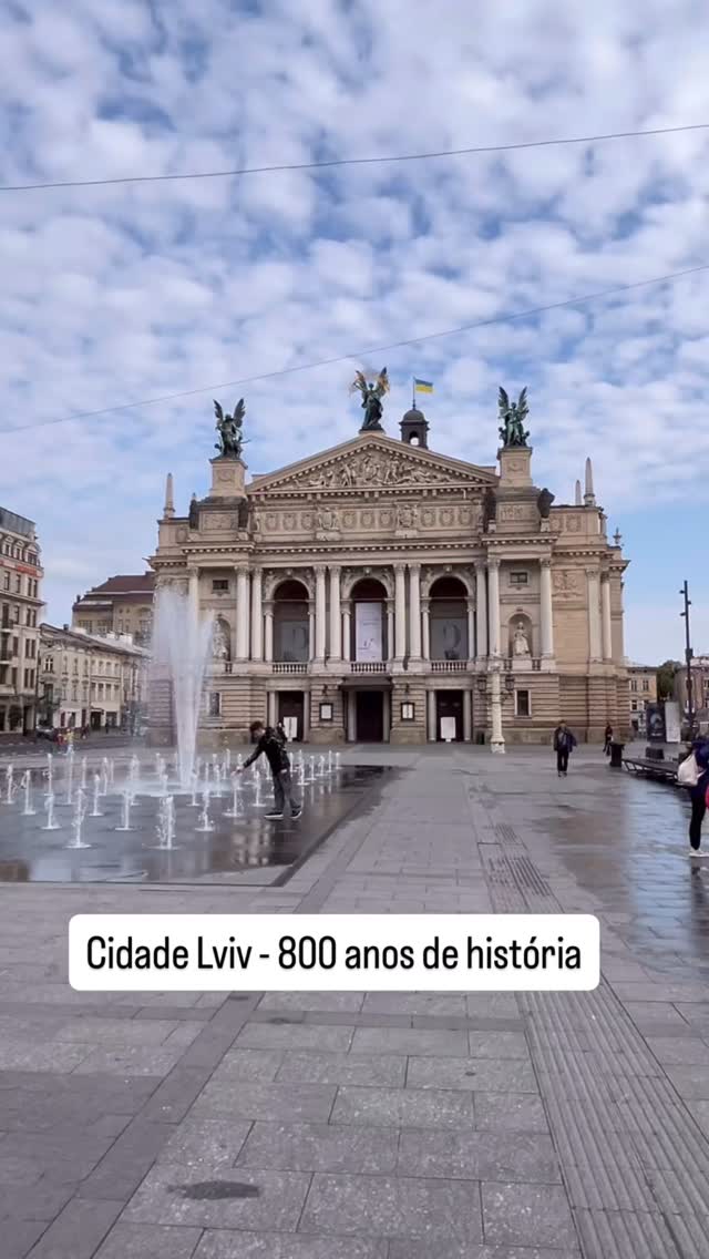 Assiste o novo vídeo no YouTube 🔵🟡 e participe em sorteio! Ganham café e chá dessa cidade incrível!
o link na bio => @azul.e.amarelo
#lviv #ucrania
