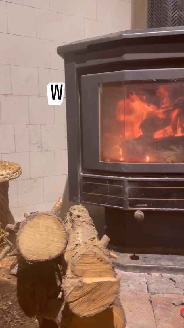 Week 1 of High Voltage rehearsals. It’s happening. Bringing people together from the community to play guitar! #communitybuilding #musicforall #musicforgenerations #communityguitar #allages