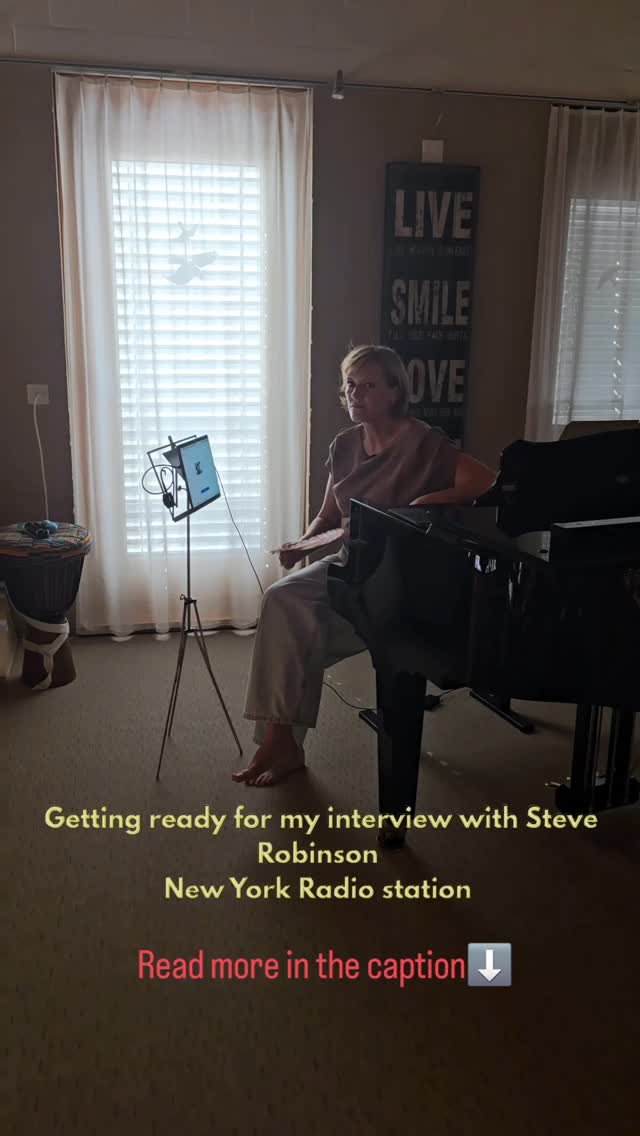Getting ready for my interview with Steve Robinson from New York about my Carnegie Hall premiere and about my music in general.
He runs a very interesting series on YouTube The Architects of Music - have a look and a listen. It's worth giving it a try!
Steve has been a music moderator, host, and broadcaster for basically a century! He's got incredible knowledge and experience.
What a great opportunity to chat with him!
The interview will soon be broadcasted and be online. Say tuned!