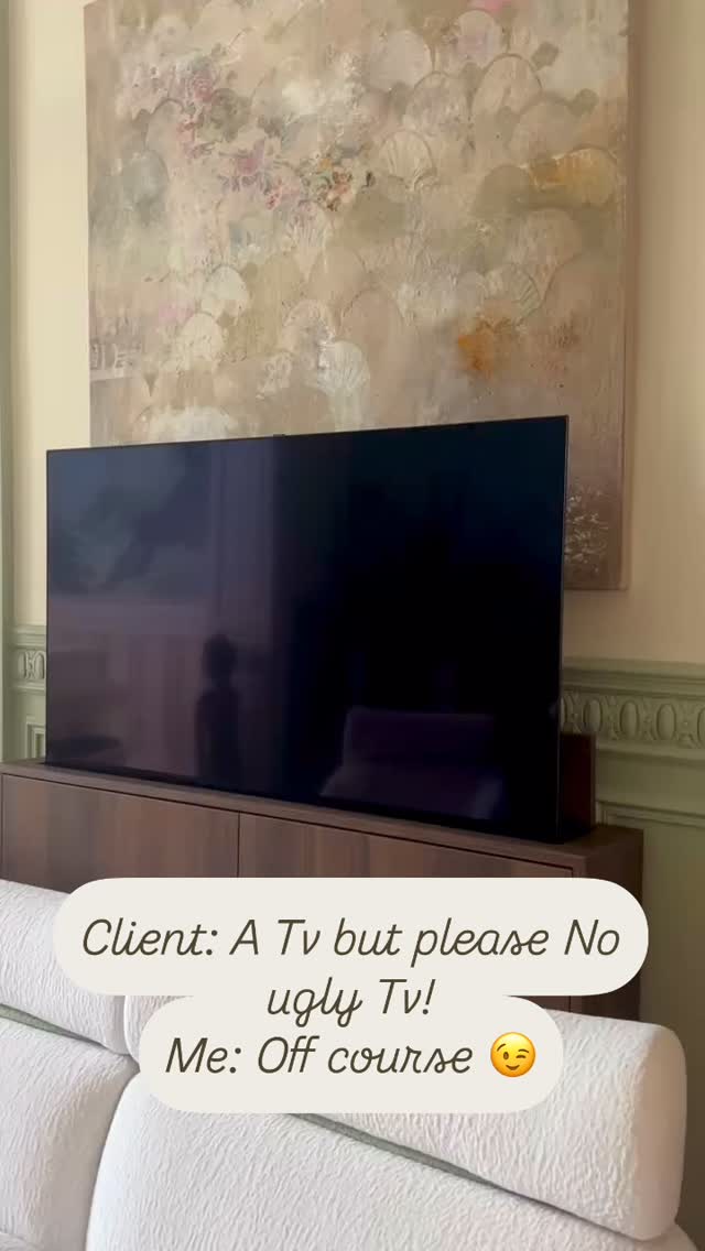 Who likes to see a black screen when they could see a beautiful frame?
No one
Especially not me and I will do my bet to find the best way to hide it in your space😄